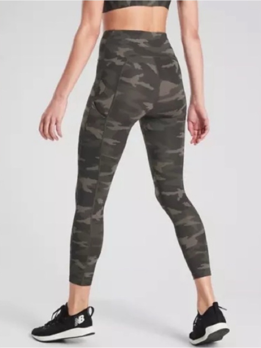 Athleta Ultimate Stash Pocket Camo 7/8 Tight olive large tall leggings workout